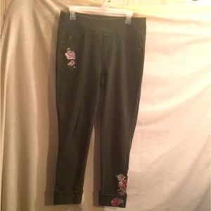 belle by Kim Gravel Green Jeans Pull-On